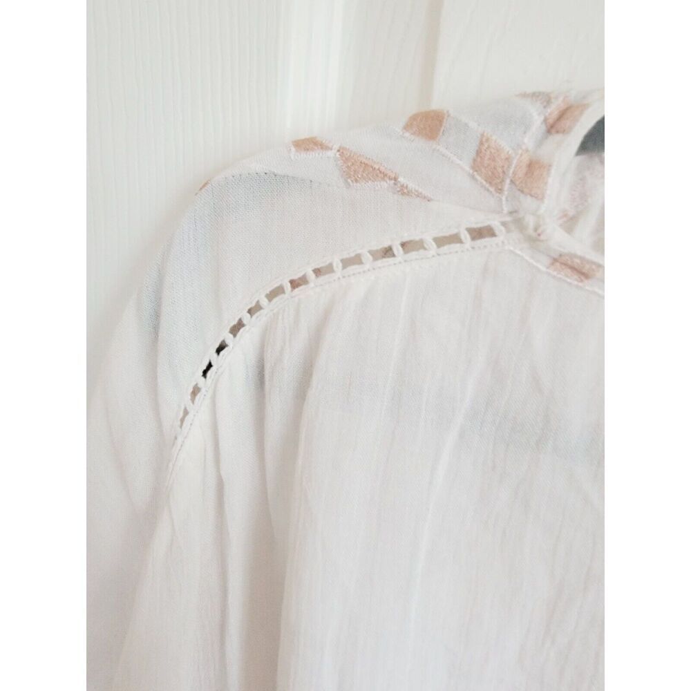 Chico's S/M Embroidered Poncho Top Boho Flowy Cream Size 8-10 Beaded - Picture 9 of 10